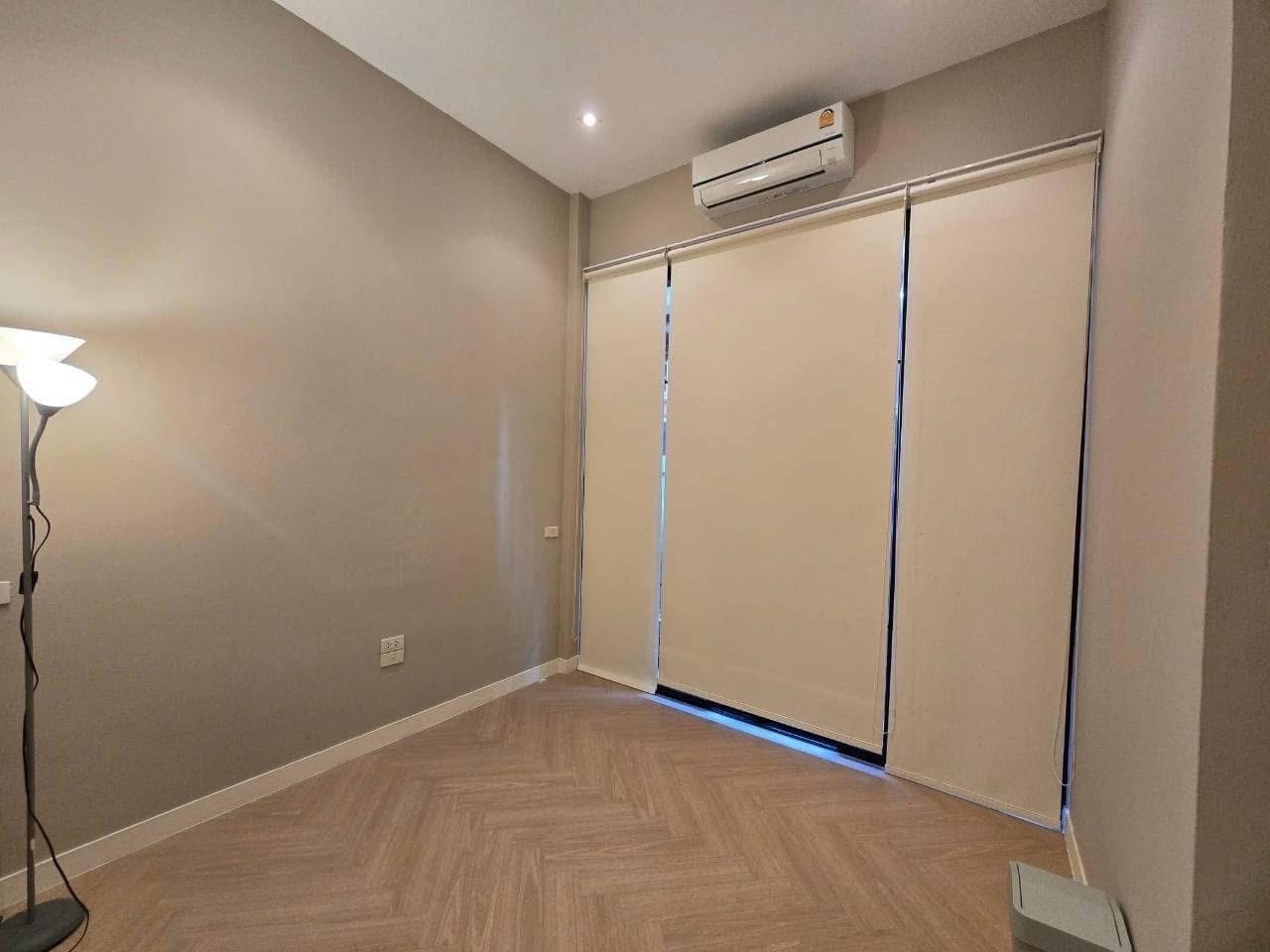 Spacious 3-Bedroom Townhome for Rent in Sukhumvit 49 – Ideal for Families or Home Office