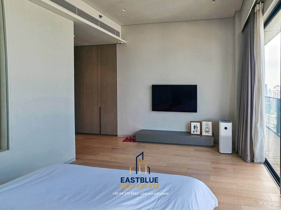 Luxury 2-bed 2-bath 111 sqm condo at TELA Thonglor for sale at 44.5M THB. High-floor unit with west-facing, unblocked view in prime Thonglor location.