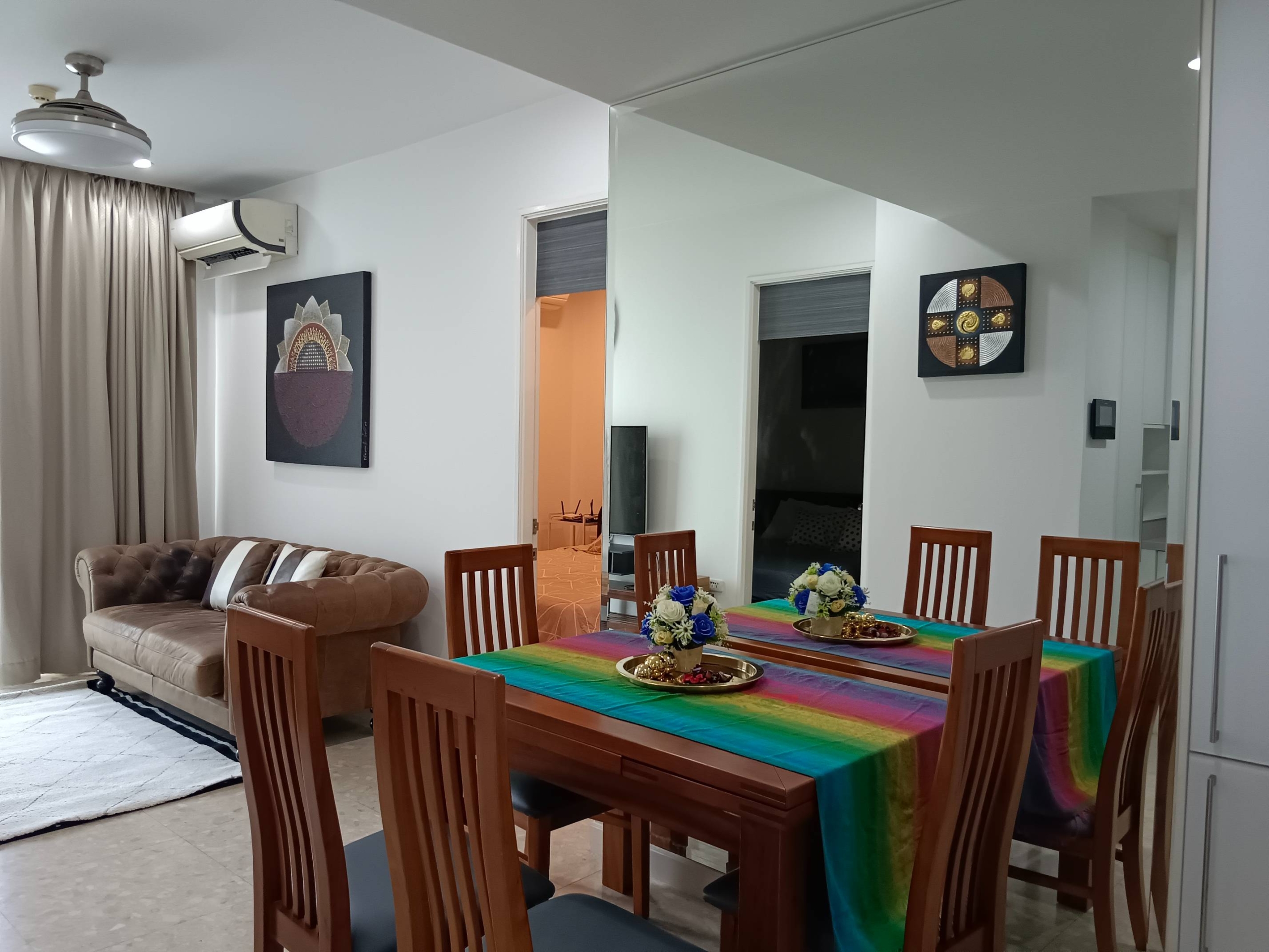 Luxurious 2-bed, 2-bath penthouse at Supalai Premier @ Asoke. 83 sqm, best décor, imported kitchen. Rent for 42K/month. Near MRT Phetchaburi.