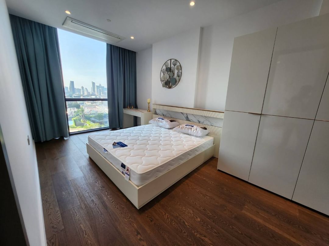 Luxurious 2-bed, 2-bath condo at Supalai Icon Sathorn, 93 sqm, pool view, fully furnished. Prime Sathorn location. Rent 100K THB. Contact us today!