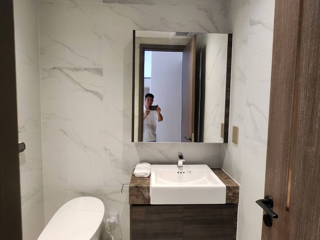 Luxurious 2-bed, 2-bath condo at Supalai Icon Sathorn, 93 sqm, pool view, fully furnished. Prime Sathorn location. Rent 100K THB. Contact us today!
