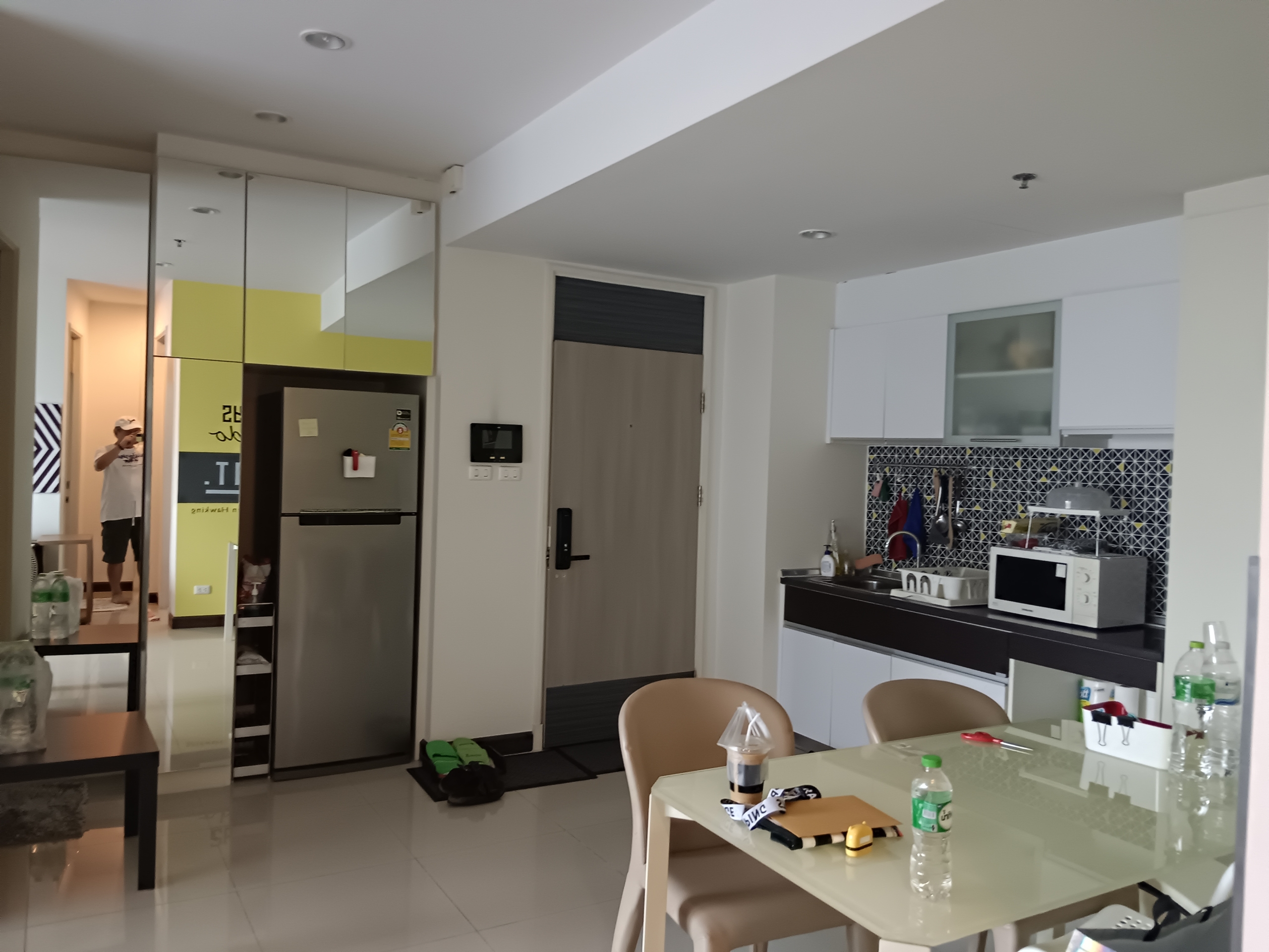2-bed, 2-bath condo at Supalai Premier Place Asoke, 85 sqm, north-facing, fully furnished. Rent 38K THB. Prime Asoke location. Contact us today!