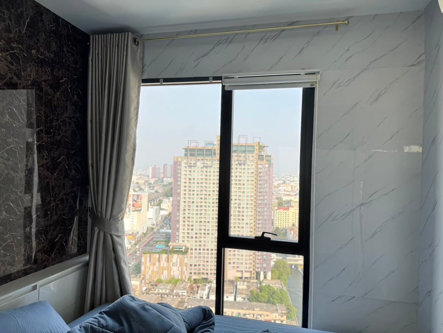 Modern 1-bed 1-bath 31 sqm condo at The Niche Pride Thonglor-Phetchaburi for rent at 17,000 THB monthly, fully furnished, near Thonglor & Phetchaburi Road.