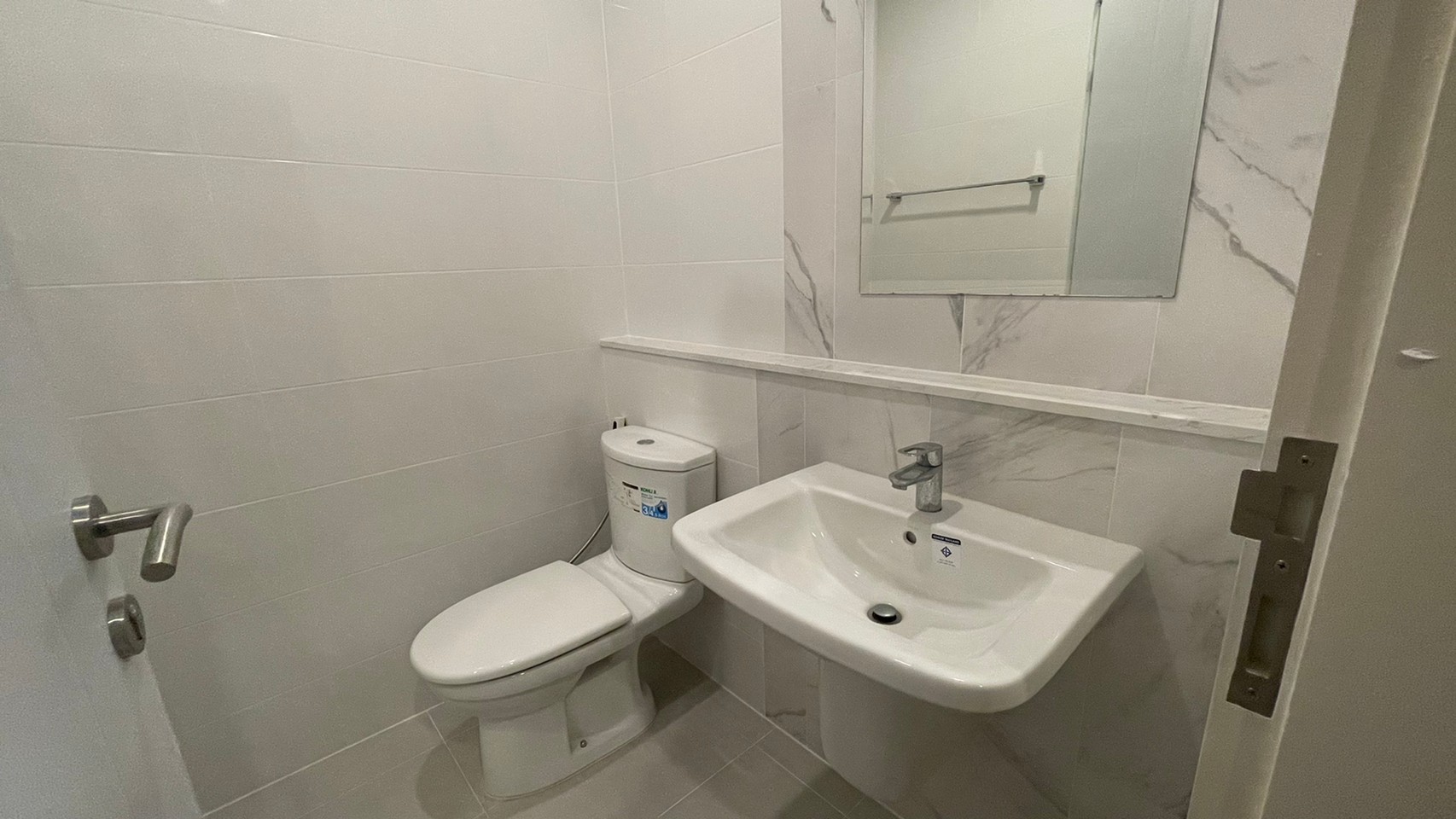 Modern 1-bed 1-bath 31 sqm condo at The Niche Pride Thonglor-Phetchaburi for rent at 17,000 THB monthly, fully furnished, near Thonglor & Phetchaburi Road.