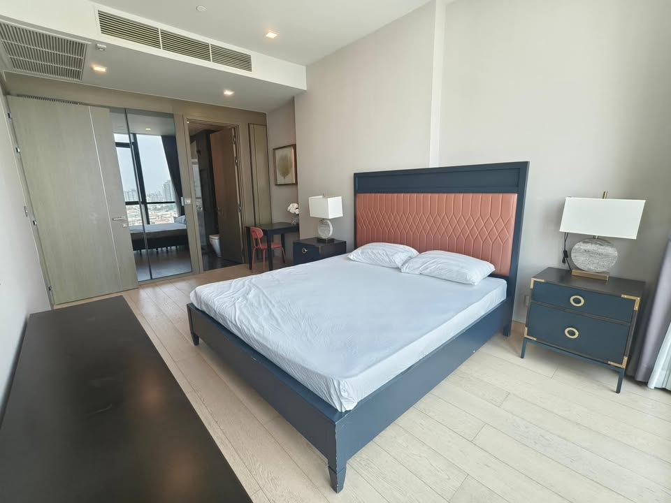 2-Bedrooms 3-Bathrooms 125 sqm condo at The Monument Thong Lo for Rent 150,000 THB/Month or For Sale 39.5M THB. Pet-friendly, city views, private lift.