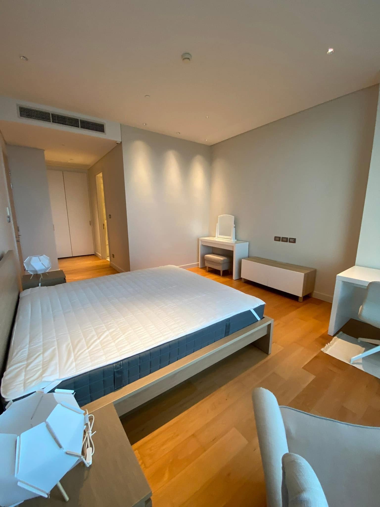 2-Bedrooms 2-Bathrooms 114 sqm condo at Sindhorn Residence for Rent 125,000 THB/Month or For Sale 28.9M THB. Prime Langsuan location, 3m ceilings, garden views.