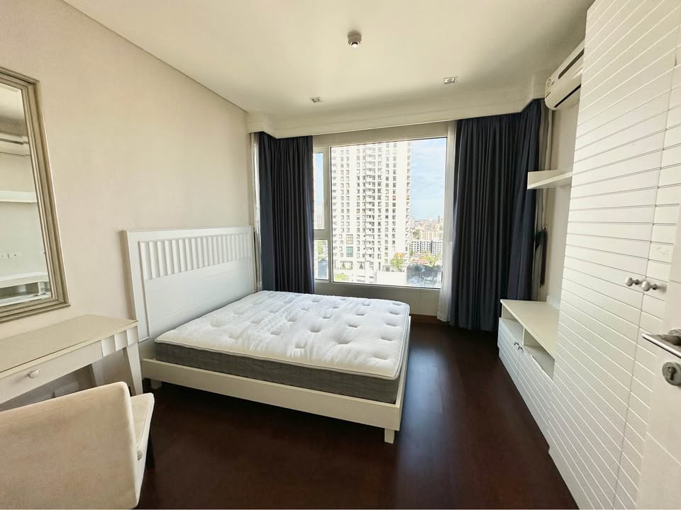 Stylish living room of 2-bedroom condo for rent at IVY Thonglor Bangkok with city view and modern furniture
