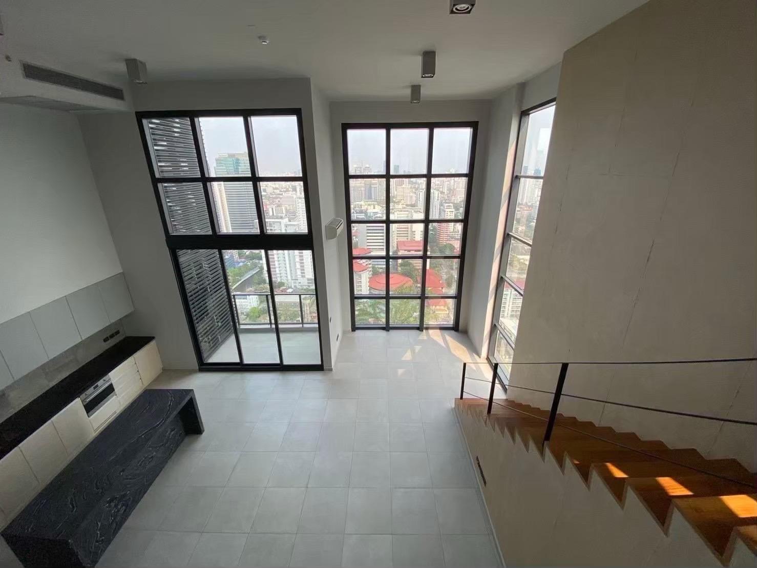 3-Bedroom, 2-Bathroom Duplex Condo, 145 sqm for Rent at The Lofts Asoke – ฿140,000/month – Near BTS Asoke & MRT Phetchaburi