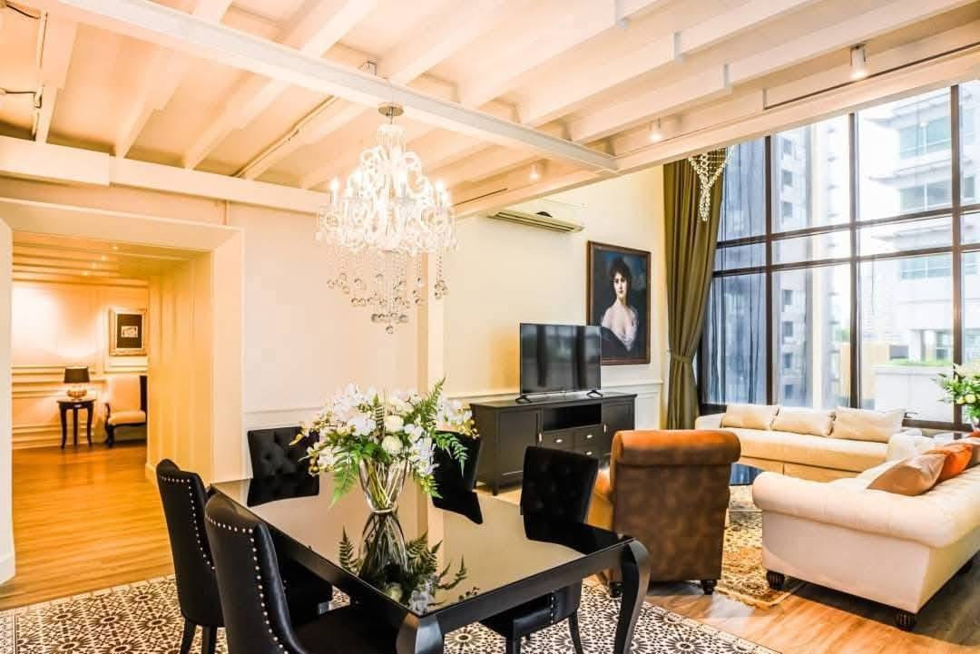 3-Bed 3-Bath 169 sqm Condo at The Emporio Place Near BTS Phrom Phong | Rent 120K THB / Sale 35.5M THB