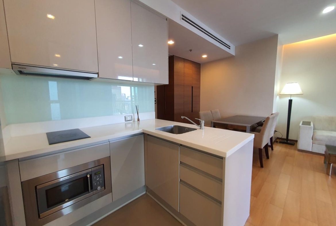 2 bedrooms 2 bathrooms the address asoke for rent