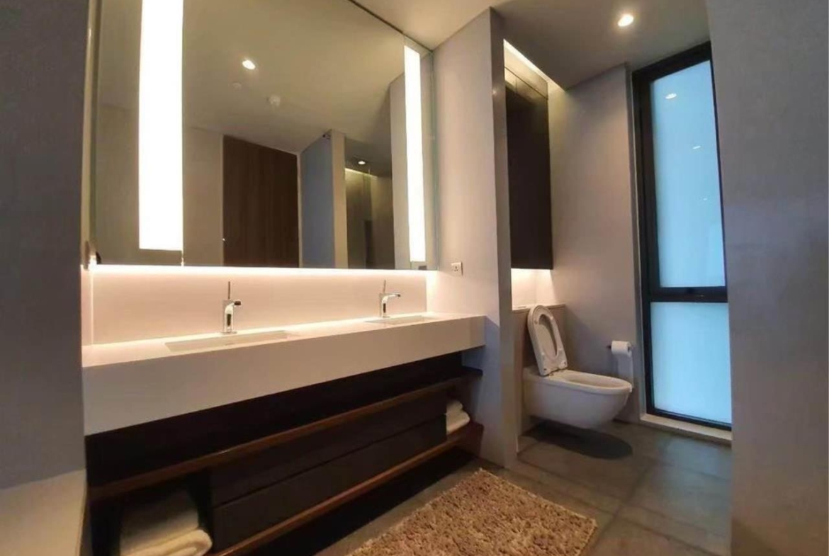 3 bedrooms 3 bathrooms tela thonglor for rent