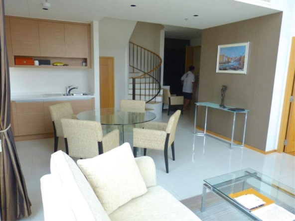 2 bedrooms 2 bathrooms emporio place for rent sale