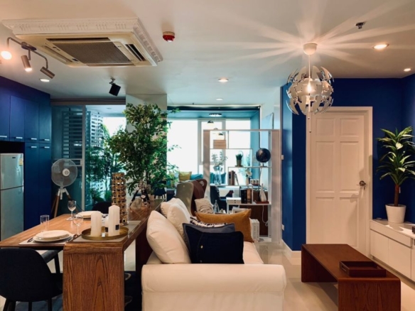 2 Bedrooms, 2 Bathrooms 80 sqm 6th Flr Sukhumvit Living Town For Rent