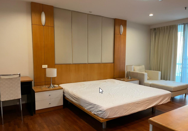 3 bedrooms 2 bathrooms size 116sqm. Baan Na Varang for Rent