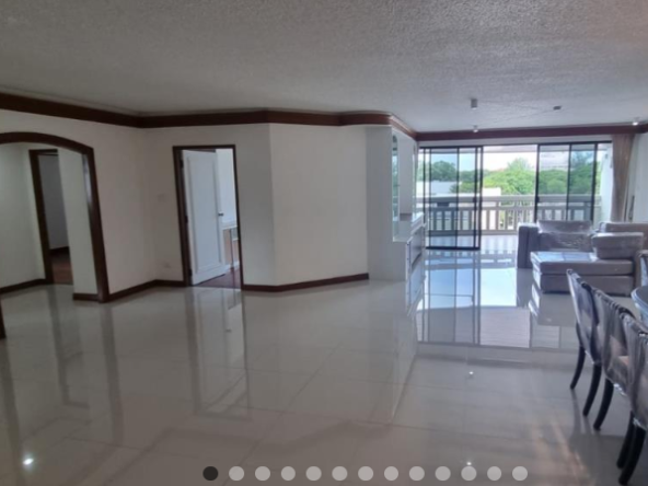 2 Bedrooms 2 Bathrooms Size 220sqm. Peng Seng Mansion for Rent
