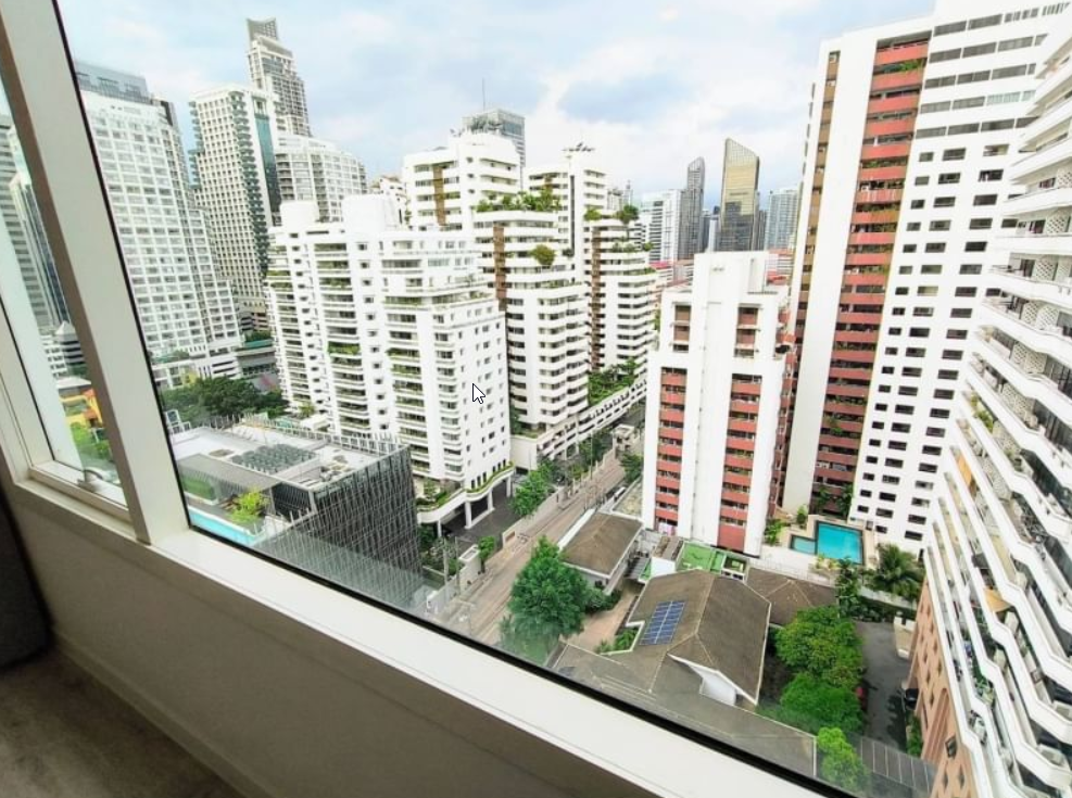 Newly renovated 1-bedroom unit at Wind Sukhumvit For rent