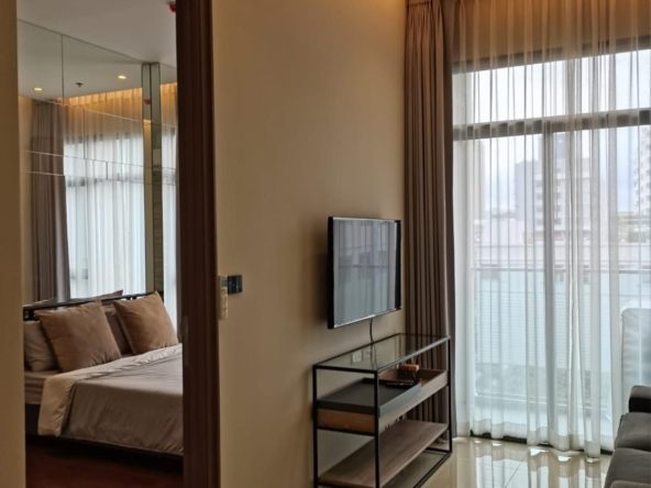 2 bedrooms 1 bathroom mayfair for rent