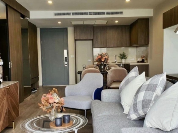1Bedroom 1 Bathroom 65.5 sqm Noble Above Wireless - Ruam Rudee for rent