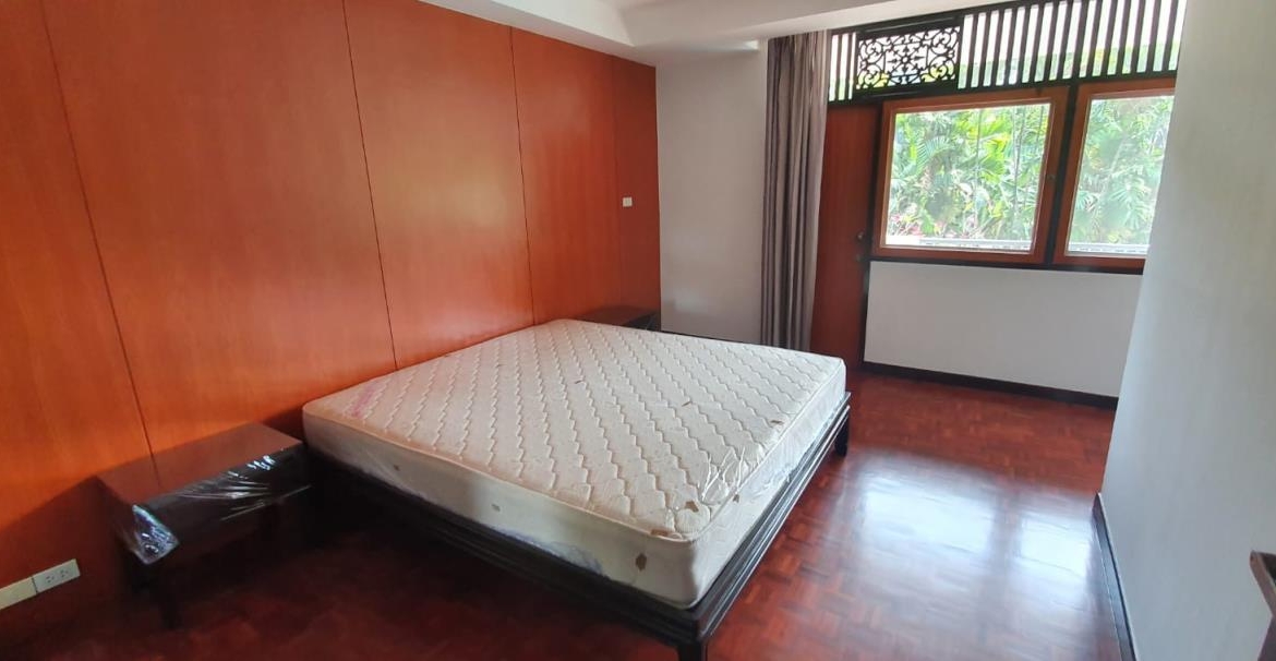 2 Bedrooms, 2 Bathrooms 160sqm size Niti Court For Rent