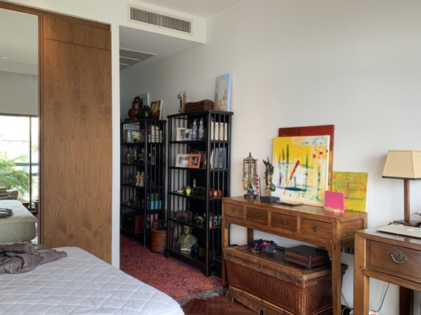 3 bedrooms 4 bathrooms at the lofts ekkamai for sale