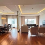 4 Bedrooms 3 Bathrooms Size 275sqm. Royal Residence Park for Rent