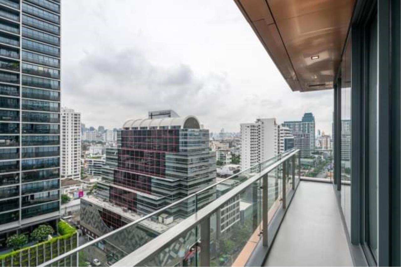 2 bedrooms 2 bathrooms khun by yoo thonglor for rent