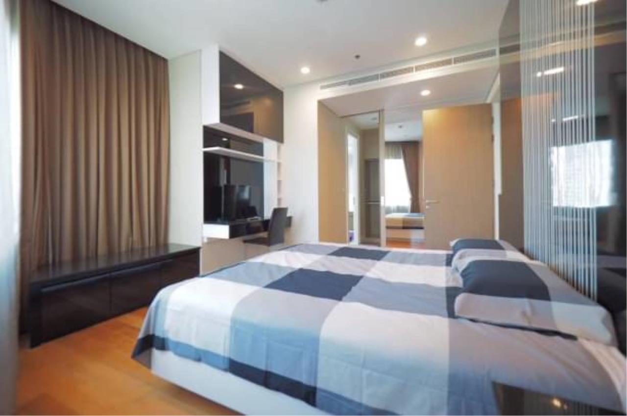 two bedrooms, two bathrooms at bright sukhumvit 24 for rent.
