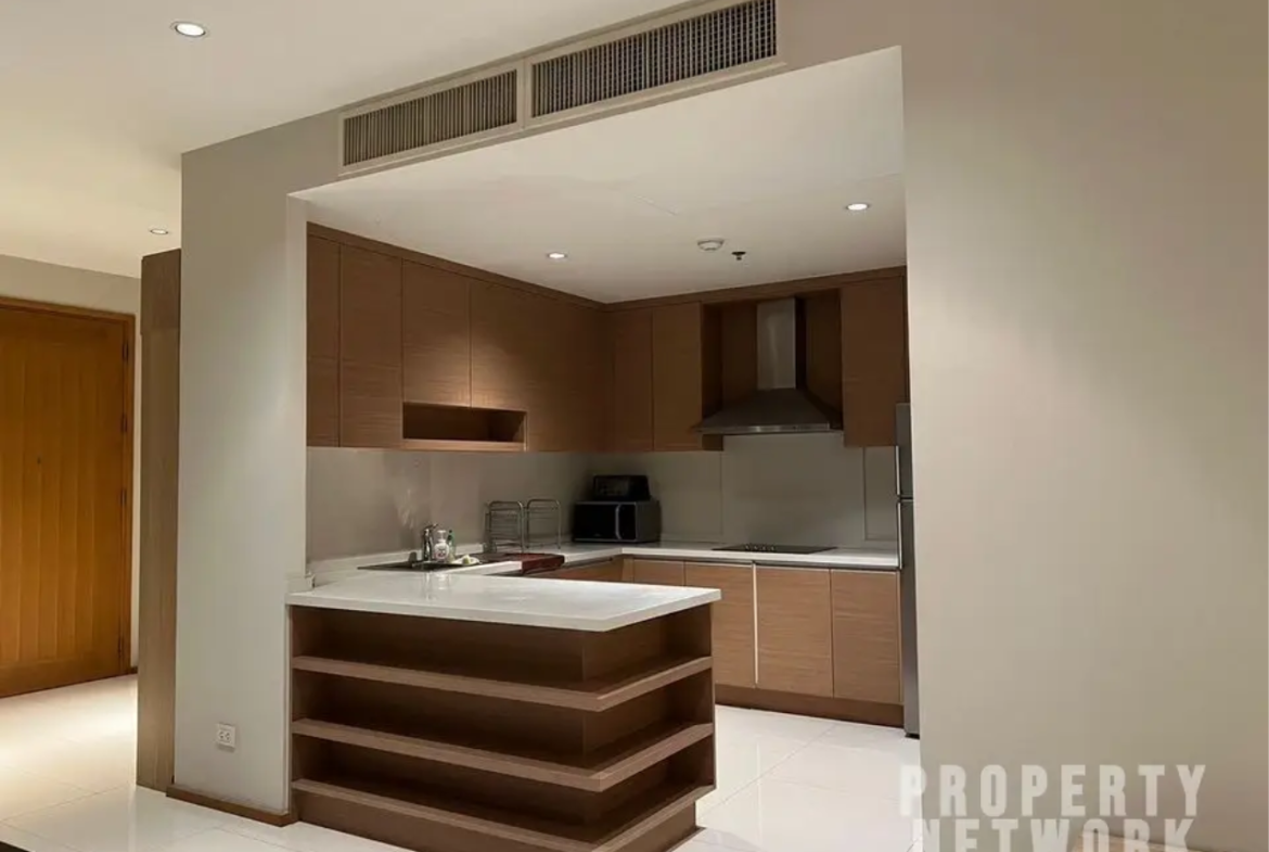 3 bedrooms 3 bathrooms the emporio place for rent