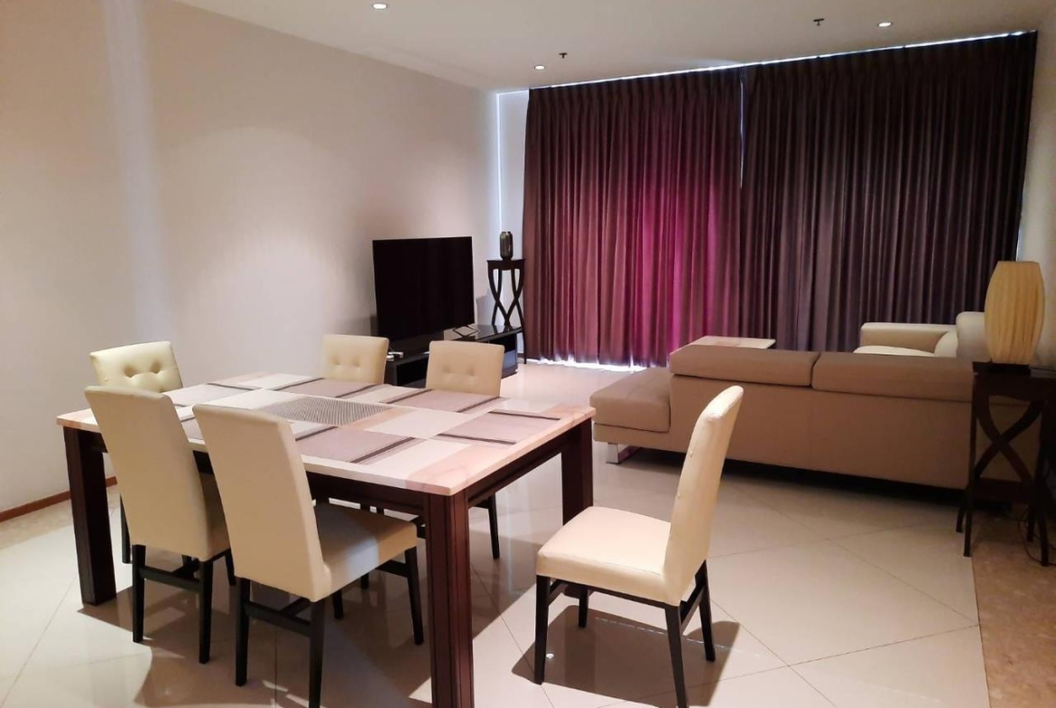 : 2 Bedrooms 2 Bathrooms Size 114sqm. The Empire Place for Rent 59,000 THB for Sale 19mTHB