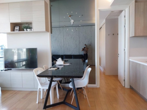 2 bedrooms 2 bathrooms circle living prototype for rent