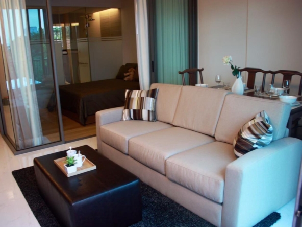 2 bedrooms 2 bathrooms siamese thirty nine for rent