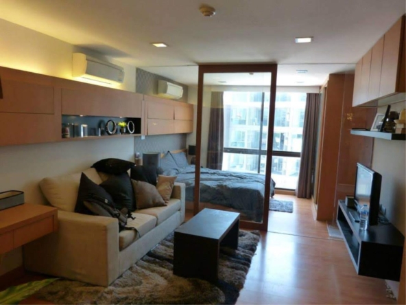 1 bedroom, 1 bathroom 38sqm size XVI The Sixteenth Condominium