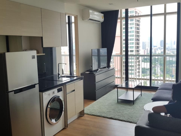 2 Bedrooms, 1 Bathroom 55sqm size Park Origin Sukhumvit 24 For Rent 40,000THB & For Sale 139M