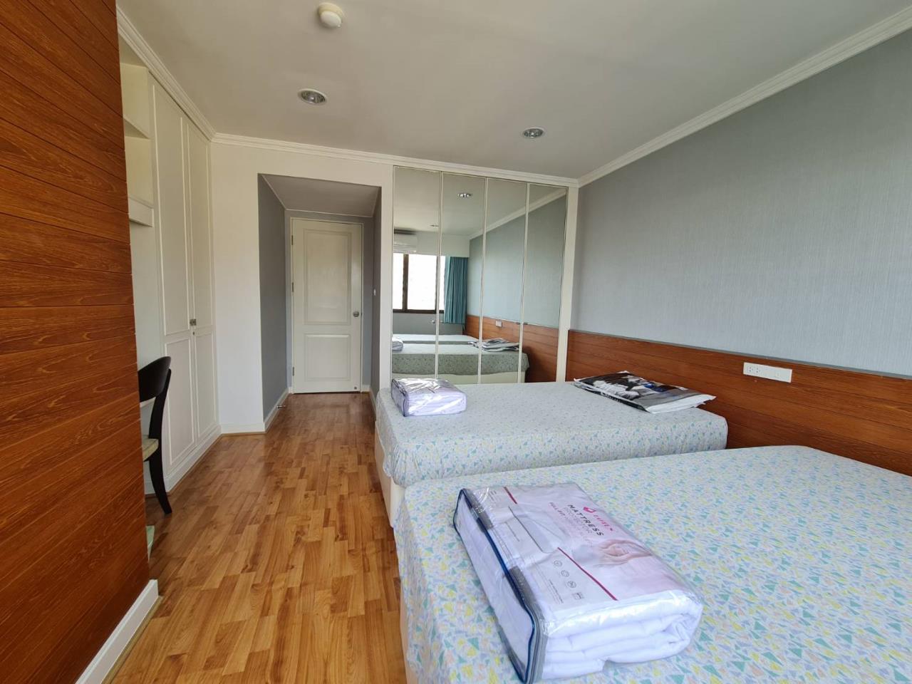 2 Bedrooms, 2 Bathrooms 128sqm size Lake Avenue Condominium For Rent