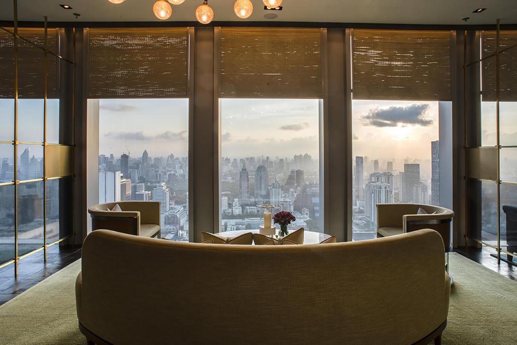 3 Bedrooms, 3 Bathrooms for sale 370sqm size The Ritz - Carlton Residences at MahaNakhon For Sale 277MB