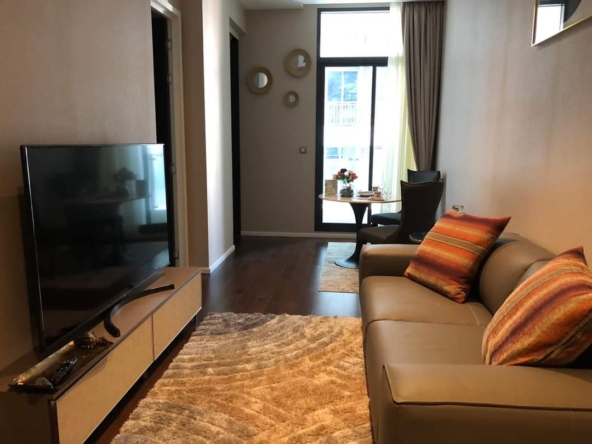 1 Bedroom, 1 Bathroom 54sqm size The Diplomat 39 For Rent 50,000THB