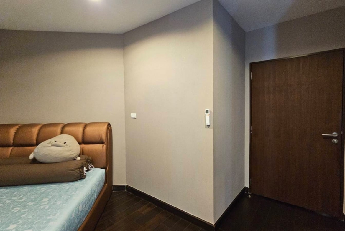 2 bedrooms, 2 Bathrooms 94 sqm at Sathorn Gardens For Rent 40KTBH