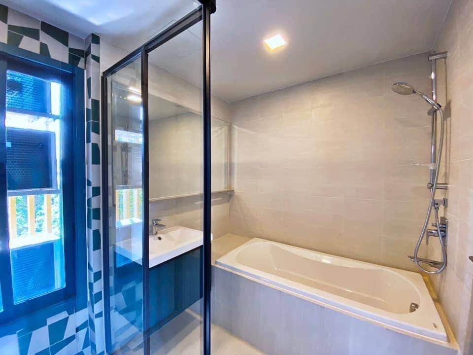 2 Bedrooms, 2 Bathrooms 57 sqm size at THE BASE Sukhumvit 50 For Rent 28,000THB