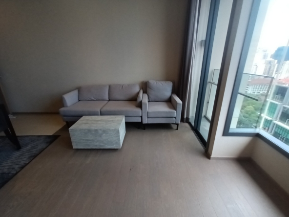 1 Bedroom, 1 Bathroom 48 sqm The ESSE Asoke For Rent