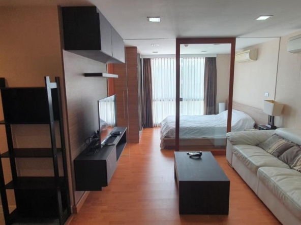 1 bedrooms, 1 bathrooms 38sqm size XVI The Sixteenth Condominium For Rent 17,000THB