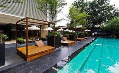 2+1 Bedrooms, 3 Bathrooms 136 sqm size at The Emporio Place - Sukhumvit 24 For Rent 120K THB