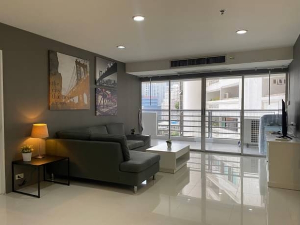 3 Bedrooms, 2 Bathrooms 120 sqm Waterford Diamond Sukhumvit 30/1 For Rent