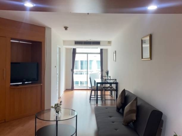 1 Bedroom, 1 Bathroom 66 sqm size The Waterford Diamond For Rent 27,000THB