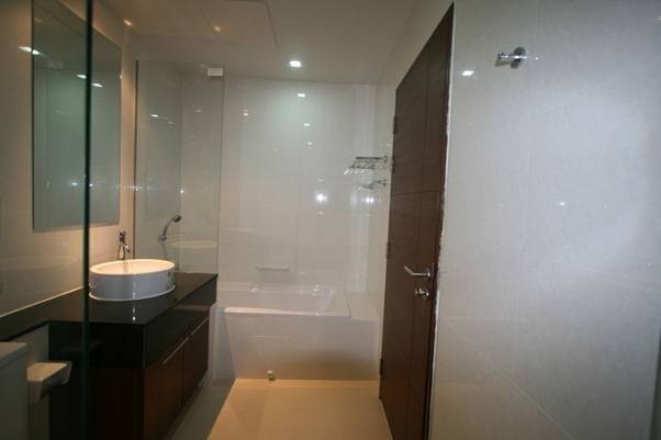 1 Bedroom, 1 Bedroom 66 sqm size Sukhumvit City Resort For Rent 28,000 THB