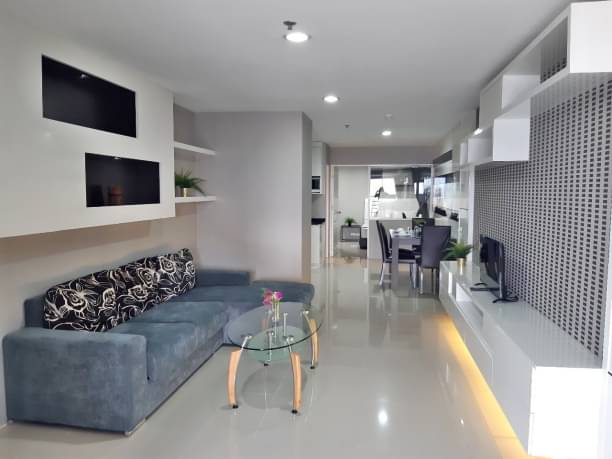 2 Bedrooms, 2 Bathrooms 85 sqm size The Waterford Diamond For Rent 36,000THB