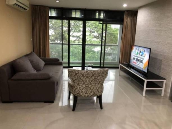 2 Bedrooms, 2 Bathrooms 105 sqm Baan Prompong For Rent 40,000THB