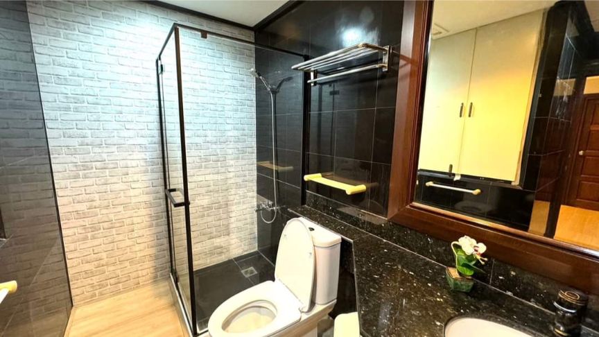 3 Bedrooms, 3 Bathrooms 114sqm @Richmond Palace Sukhumvit 43 For Rent 60K & Sale 16.5MB