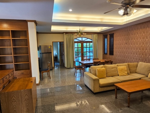 2 Bedrooms, 2 Bathrooms 170sqm size at El patio Sukhumvit 31 For Rent 35K THB