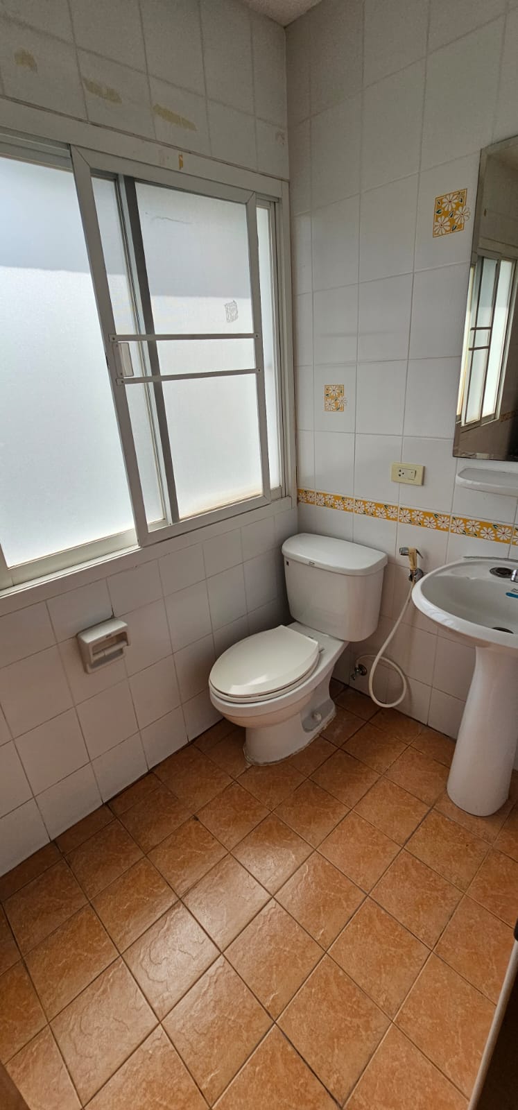 2 Bedrooms, 2 Bathrooms 170sqm size at El patio Sukhumvit 31 For Rent 35K THB