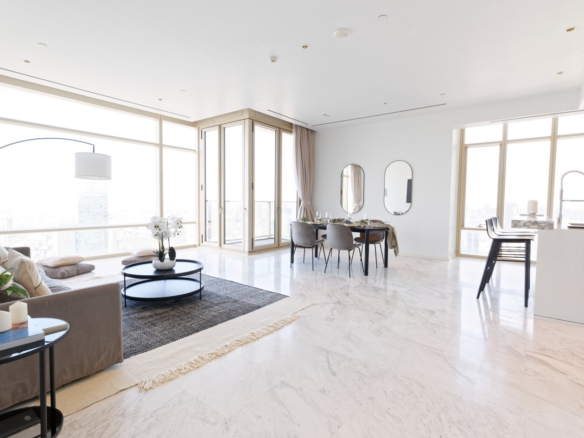 3 Bedrooms, 3 Bathrooms 194sqm 51st Flr at Four Seasons Private Residences For Sale 110MB